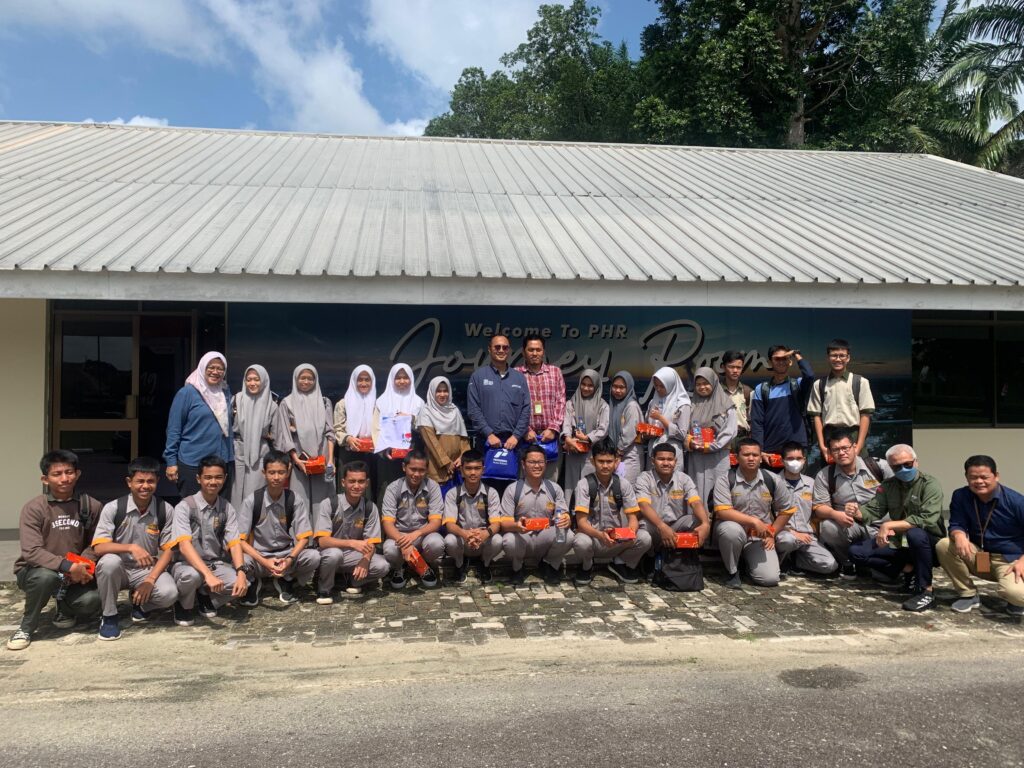 siswa skansev rpl dan tkj di PT. PHR